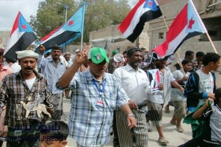 مسيرات جماهيرية تعم مديرية خنفر اليوم