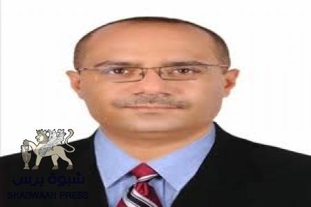 باذيب في تصريح حول الهجوم على منزله فجر اليوم: رسالة بالنار والموت