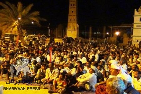 مسيرة حاشدة وندوة دينية توعوية وحملة لجمع التبرعات تشهدها منطقة تاربة بمديرية سيئون