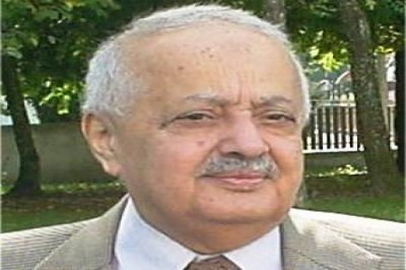 الأصنج يجدد مقترحه التمديد للرئيس هادي لعامين ويدعو الى استفتاء حول مستقبل العلاقة بين الشمال والجنوب