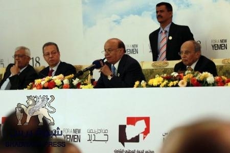 الارياني : سفر فريق عمل القضية الجنوبية للقاء المعارضة في الخارج لم يحسم بعد