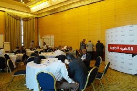 نائبة أمين مؤتمر الحوار اليمني: متفقون على أن الجنوب هضم وننتظر اعتراف المتسببين
