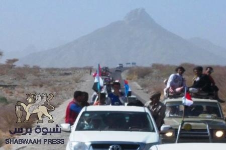 خطيب مسجد العكارم بمديرية بيحان يدعوا ابناء الجنوب للزحف صوب عدن