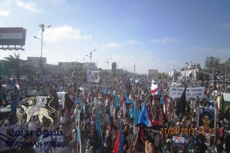 وكالة يونايتد برس: مليون متظاهر يحتشدون في مدينة عدن لاحياء ذكرى حرب 1994