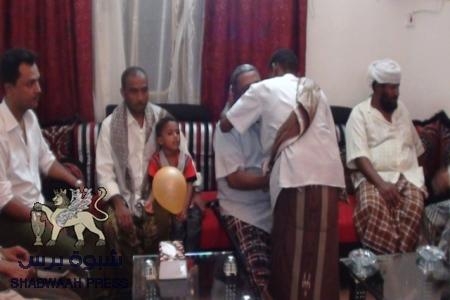 الحركة الشبابية والطلابية بمنطقة العيص تلتقي بالزعيم باعوم