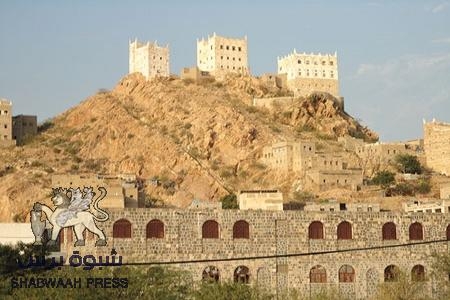 أحد قادة القاعدة يظهر في لودر, وجهات قبلية أخرجته مقابل عدم عودته مرة أخرى