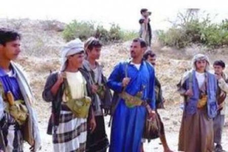 امراة حضرمية مسنة تناشد المحافظ عصابات الاراضي ومسلحين قبليين من خارج حضرموت تغصب ارضها ومستقبل اسرتها !!!