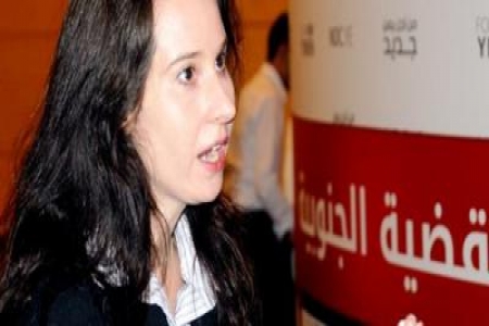 الخبيرة الأمريكية ‘‘ آبريل آلي‘‘ توصي فريق القضية الجنوبية بـ‘‘العقلانية والحكمة‘‘