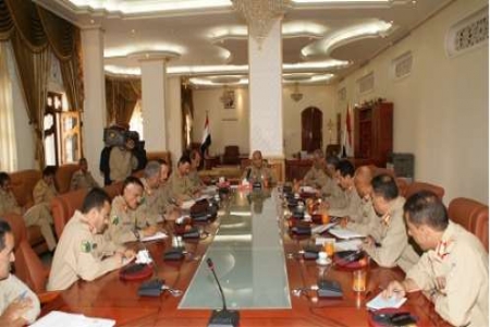 إقرار تبعية دائرة التوجيه المعنوي للقيادة العليا في القوات المسلحة