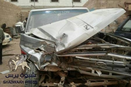 طقم عسكري يستهدف سيارة الناشط الحراكي همام بن لكسر ويلحق بها أضرارا فادحة
