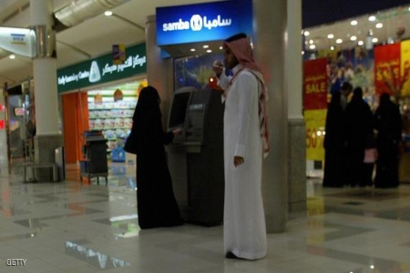 سجال سعودي بشأن رفع الحد الأدنى للأجور