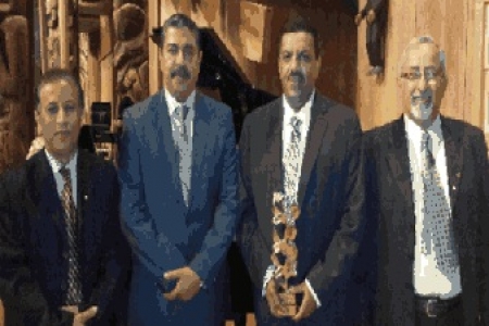 السفراء العرب في كندا يكرمون الدكتور باعبيد