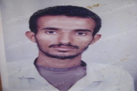 مسلحون يسيطرون على مصنع استثماري بلحج عقب مقتل أحد أقربائهم أثناء مناوبته للحراسة