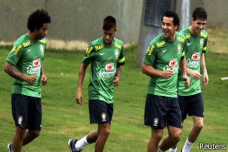 البرازيل واسبانيا قمة كروية في نهائي كأس القارات