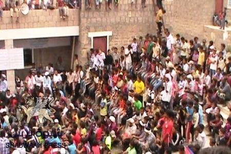 مهرجان ثوري كبير في معربان يافع لخمس مدارس كرمت معلميها القدماء وطلابها الاوائل وقيادات الحراك تزور مراكز امتحانية