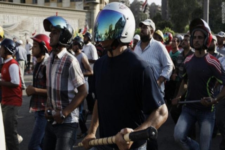 أولا بأول.. جرحى بين أنصار مرسي باشتباك مع الحرس الجمهوري