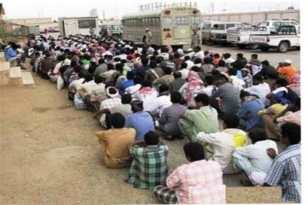 بعد بلوغ عدد المرحلين من السعودية ‘‘200 الف‘‘ اليمن يطالب بمساعدة دولية