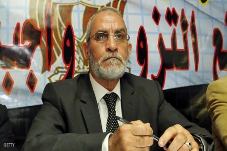 مصر.. النيابة تأمر ‘‘ بضبط‘‘ مرشد الإخوان