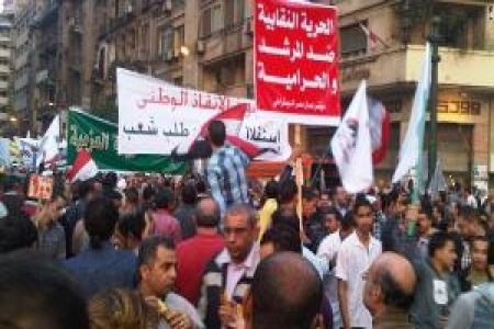 خبير روسي: ‘‘ فشل الإخوان المسلمين‘‘ في مصر سيترك أثره على اليمن