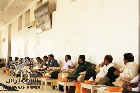 لجنة شعبية وسلطة حضرموت تتفقان على التعاقد مع شركة دولية لمعالجة أضرار الكارثة البيئية