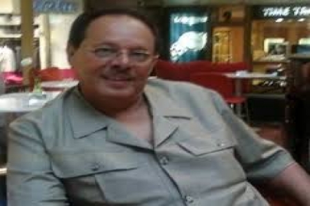 في حوار صحفي.. علي ناصر يتحدث عن علاقته بالرئيس صالح وخلافه مع حيدر العطاس