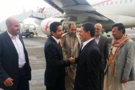 عودة السيد يحي الحوثي الى صنعاء واطلاق الرصاص على موكبه بعد خروجه من المطار