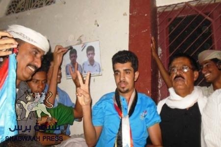 استقبال كبير في شبوة للجريحين السحبول والخليفي وكهرباء شبوة تتعمد قطع التيار