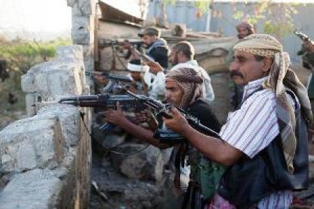 بطلها انتحاري سعودي : اللجان الشعبية في اليمن تعلن إلقاء القبض على ‘‘انتحارى‘‘