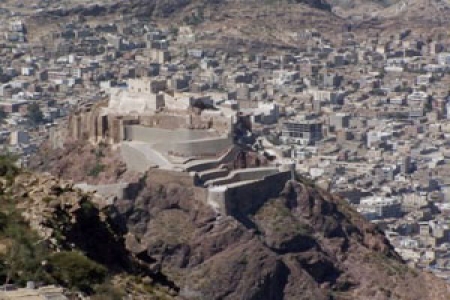 وفاة ما يقارب 27 شخص جراء السيول التي شهدتها اليوم محافظة تعز