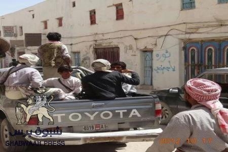 صحيفة خليجية : 50مقاتلاً من ‘‘القاعدة‘‘ في قائمة المستهدفين بالغارات الأميركية