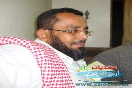 قيادي إصلاحي حضرمي يستنكر موقف الحراك الجنوبي المؤيد للشعب المصري ويصفهم تاريخهم بالدموي