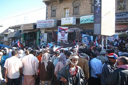 مجلس الحراك بالضالع يعقد اجتماعاً مع لجنة الصمود والتصدي لمناقشة نشاط اللجنة