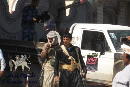 بحوزتهم ربع مليون دولار .. اعتقال ثلاثة ليبيين من تنظيم القاعدة