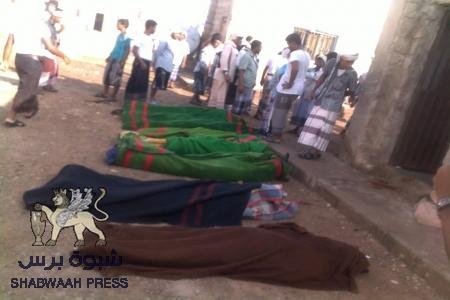 عاجل : مقتل ضابط و18 جندي واسر 10جنود وهجوم لطائرة بدون طيار قرب ميناء بلحاف