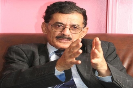 محمد غالب: البيض ضيع دولة من يديه .. ويريد دولة بالجنوب من الضاحية الجنوبية ببيروت