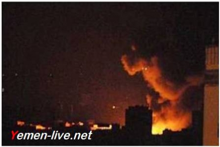 انفجار ضخم في مستودع أسلحة في جبل نقم بصنعاء