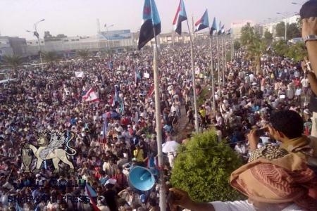 بيان سياسي هام صادر عن سلاطين ‘‘يافع بني مالك العليا ‘‘ لتأييد مليونية 14 أكتوبر المجيدة