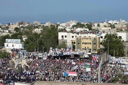 مندس اصلاحي يحاول افشال مليونية واطلاق النيران في الهواء