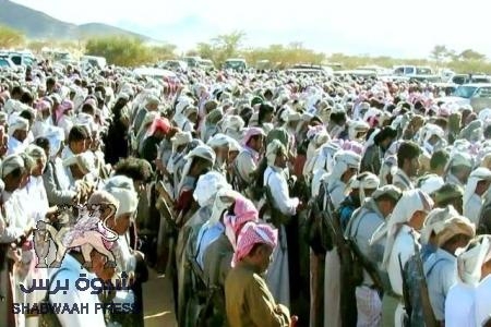 الآلاف يشيعون اليوم الشيخ محمد بن مبارك الشملاني الهمامي إلى مثواه الأخير (صور)