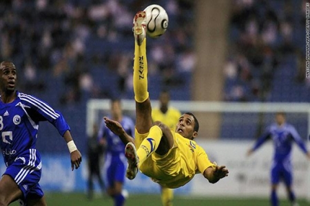 ديربي الرياض.. النصر يزيح الهلال عن القمة