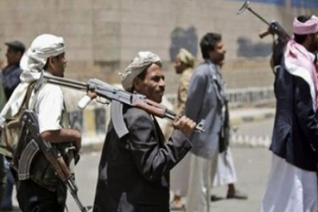 صحيفة سعودية : تؤكد خطورة الأوضاع فى اليمن بسبب تعثر الحوار الوطنى
