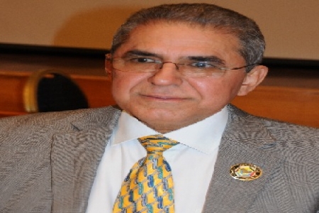 ممثل مجلس التعاون في صنعاء : هادي سيبقى رئيسا