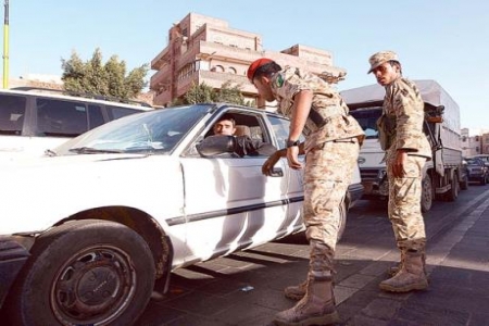 صحيفة الخليج : التوتر يسود جنوب اليمن ومخاوف من انتشار الفوضى