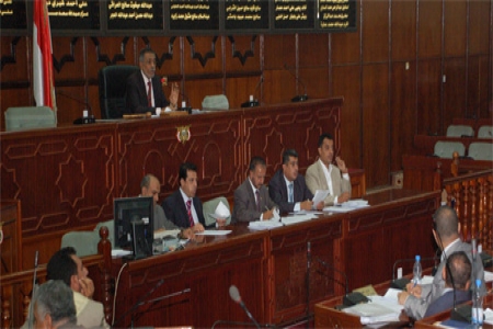 مجلس النواب اليمني كاد أن يفجر حرب سابعة في صعدة والمقطري يُمزق البيان