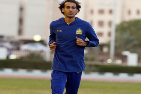 الحوسني يخطف الأضواء لكن ليس بسبب التهديف