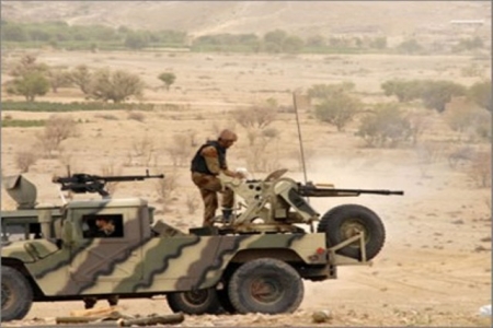 أشتباكات بين مسلحين و الجيش اليمني بالقرب من مجمع هائل بريان المكلا