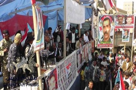 يافع لبعوس تشهد مهرجان ضخم حضره الألاف تحيي اربعينية الشهيد العياشي وسنوية الشهيد البعالي