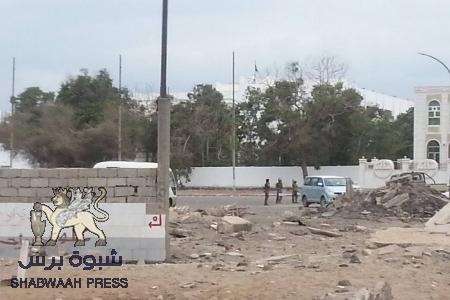 عبدالعزيز حبتور يمارس القمع على أبناء الجنوب خدمة للاحتلال اليمني
