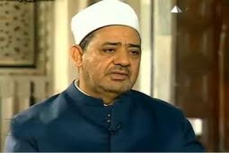 هجوم غير طيب ضد الشيخ الطيب
