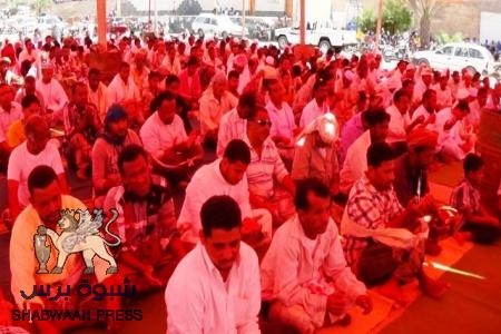 خطيب جمعة الشحر: الجيش اليمني يقتل الجنوبيين , ليس لأجل الله , وانما لتحقيق منفعة دنيوية وإرضاء لرغبة متنفدين في السلطة .